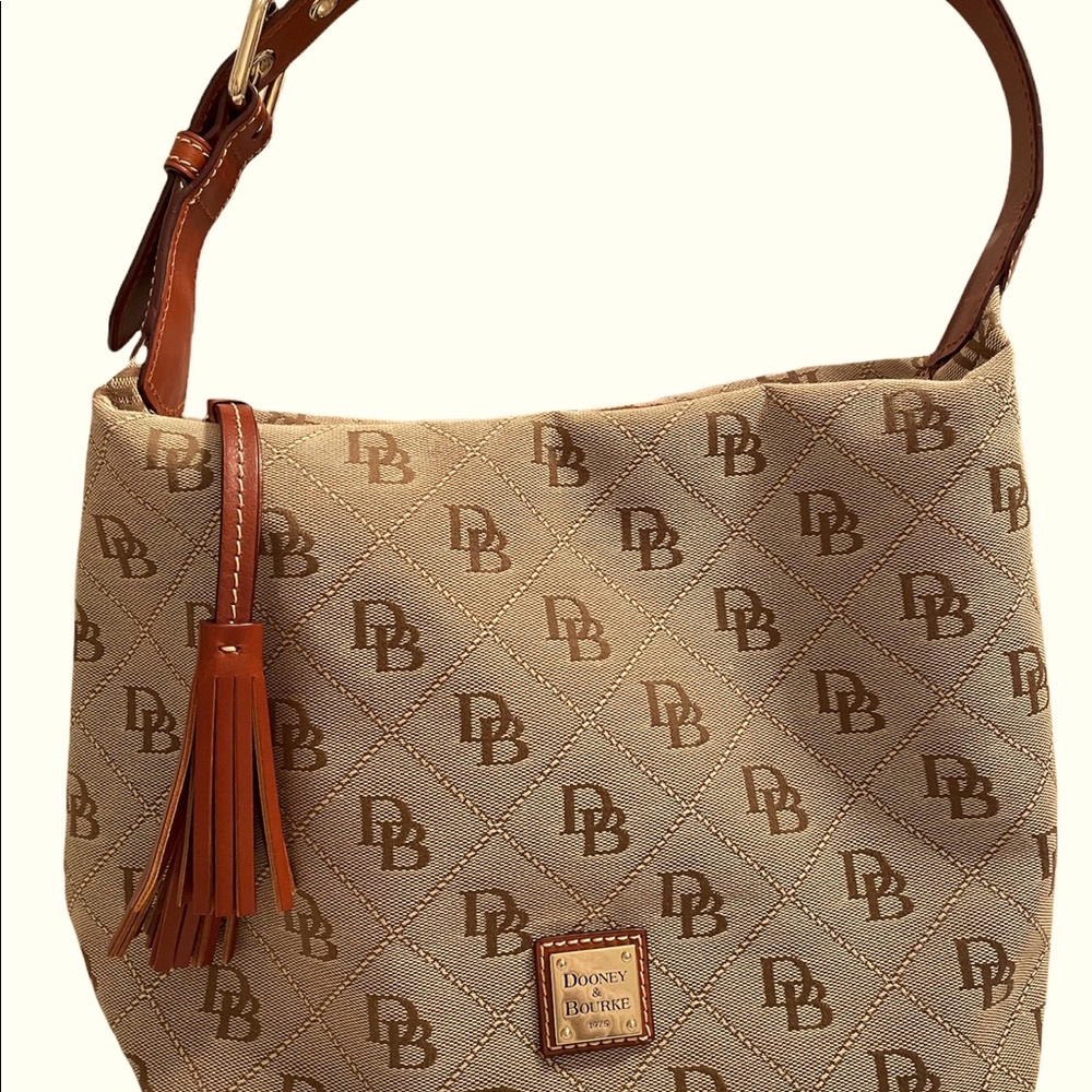 Dooney & Bourke classic logo maxi quilt Paige sac bag